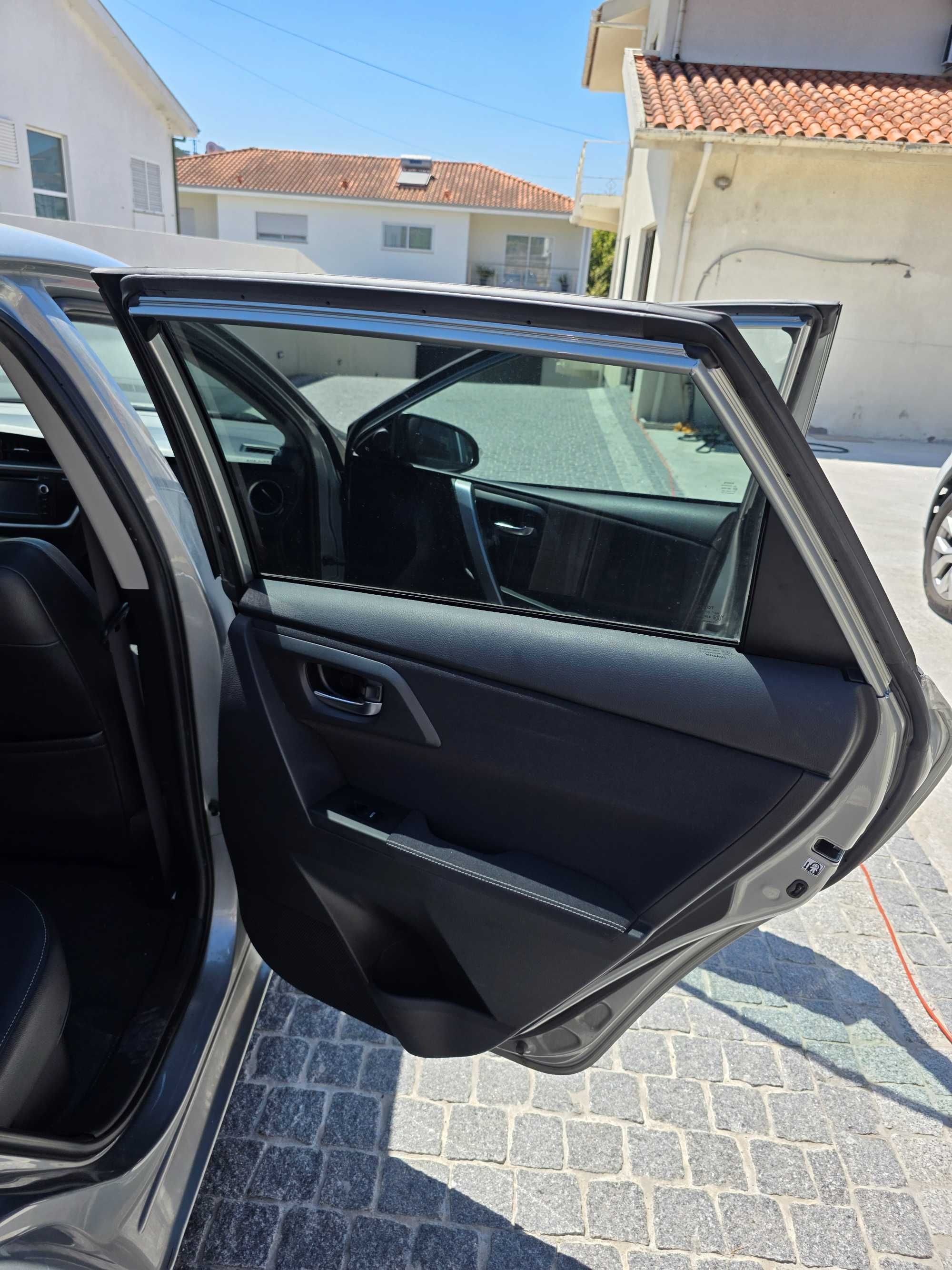 Toyota Auris 1.8 HSD Sport+Navi + KIT GPL