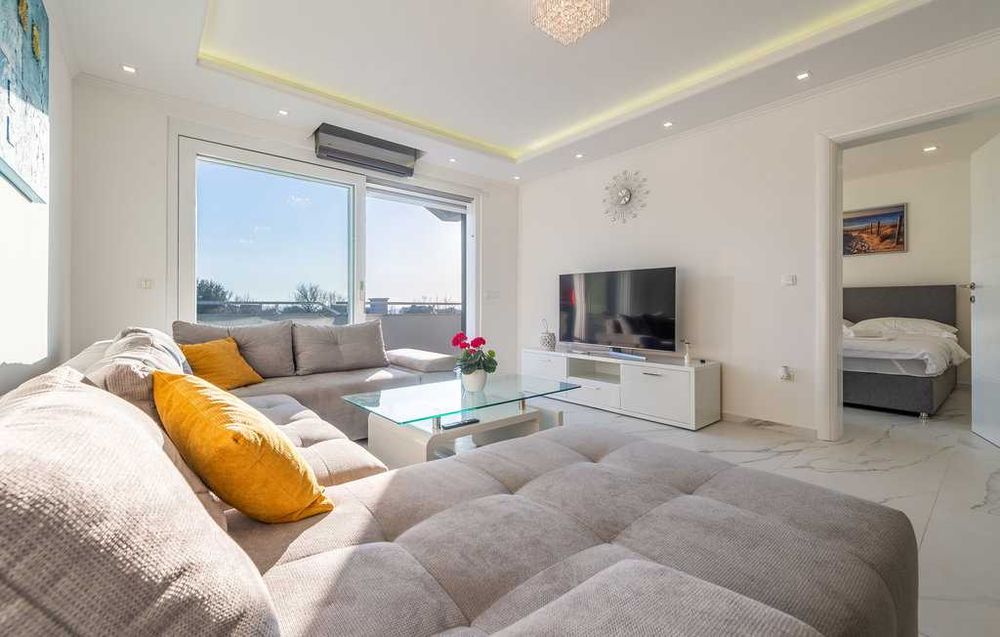 Wakacje 2026, Chorwacja, okolice NIN, dom z basenem dla 10 osób