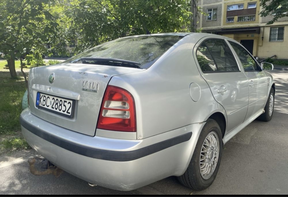 Skoda Octavia не розмитнена