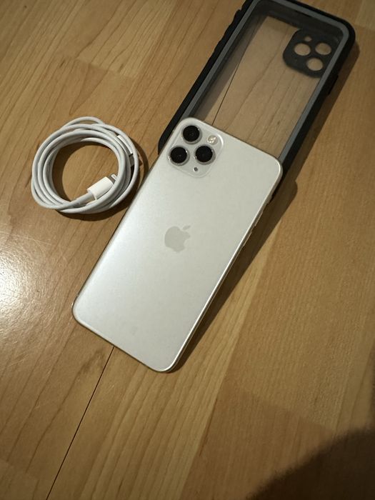Iphone 11 pro w pełni sprawny