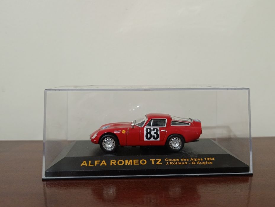 Alfa Romeo TZ 1/43