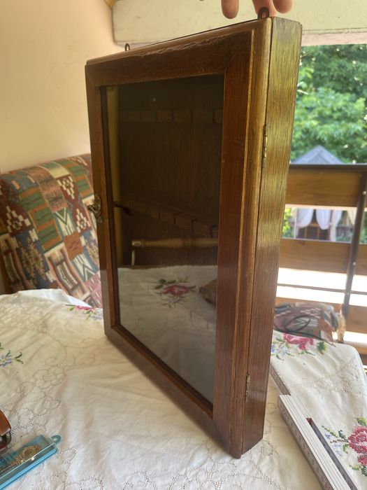 Вітрина шафа для колекцій