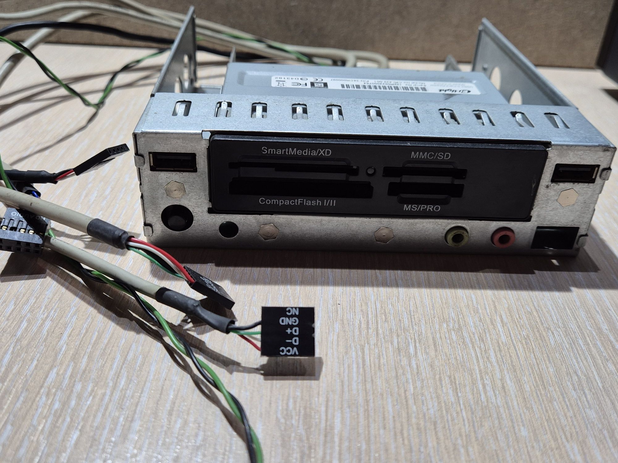 Кардрідери для ПК різні, usb 2.0, Micro SD. Кардридер