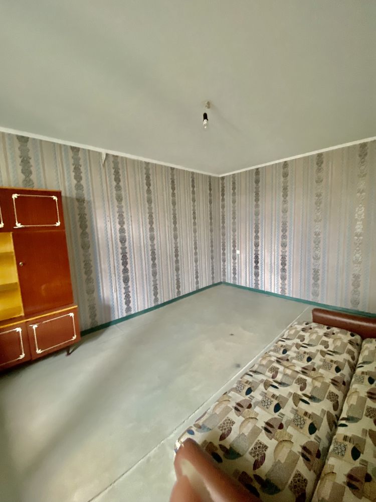 Продам квартиру Кам’янське Лівий Берег Харківська 5