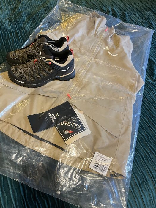 Nowa kurtka Goretex Salewa 40,beżowa,przeciwdeszczowa, jasny brąz