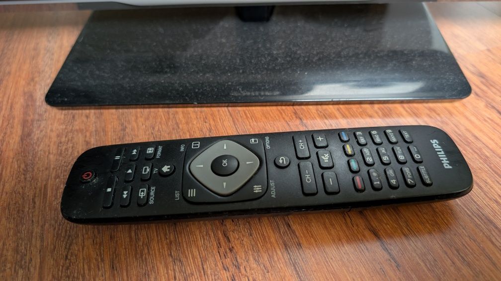 Телевізор Philips 24 PFL3507H/12