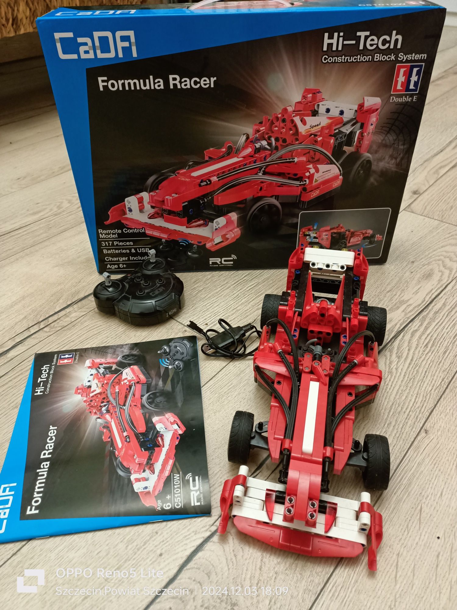 Klocki CADA Hi-Tech C51010W samochód formuła 1 zdalnie sterowany