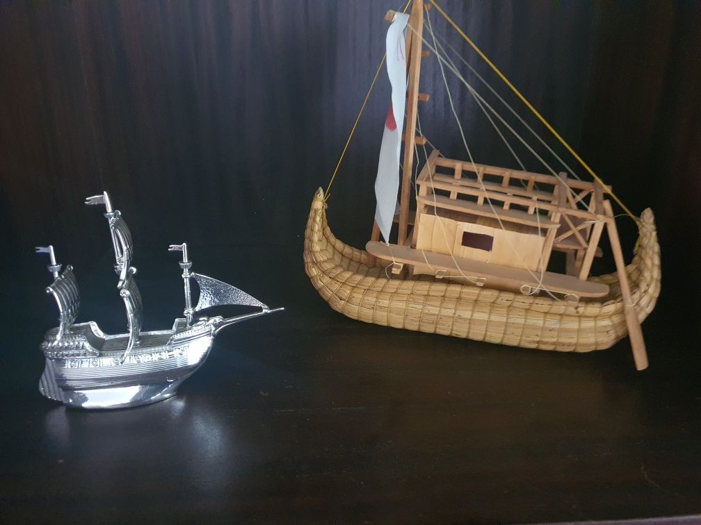 Vendo colecção de barcos