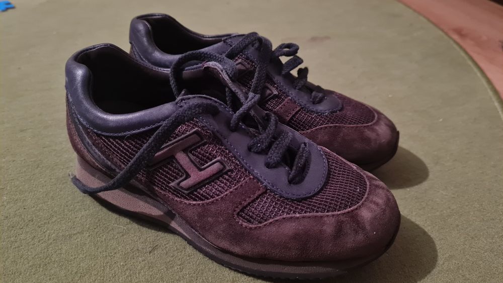 Детские кроссовки Hogan 30 р.