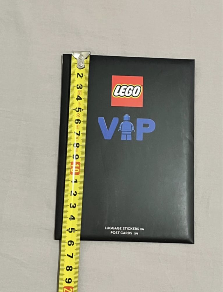 VIP Lego - Postais e Autocolantes