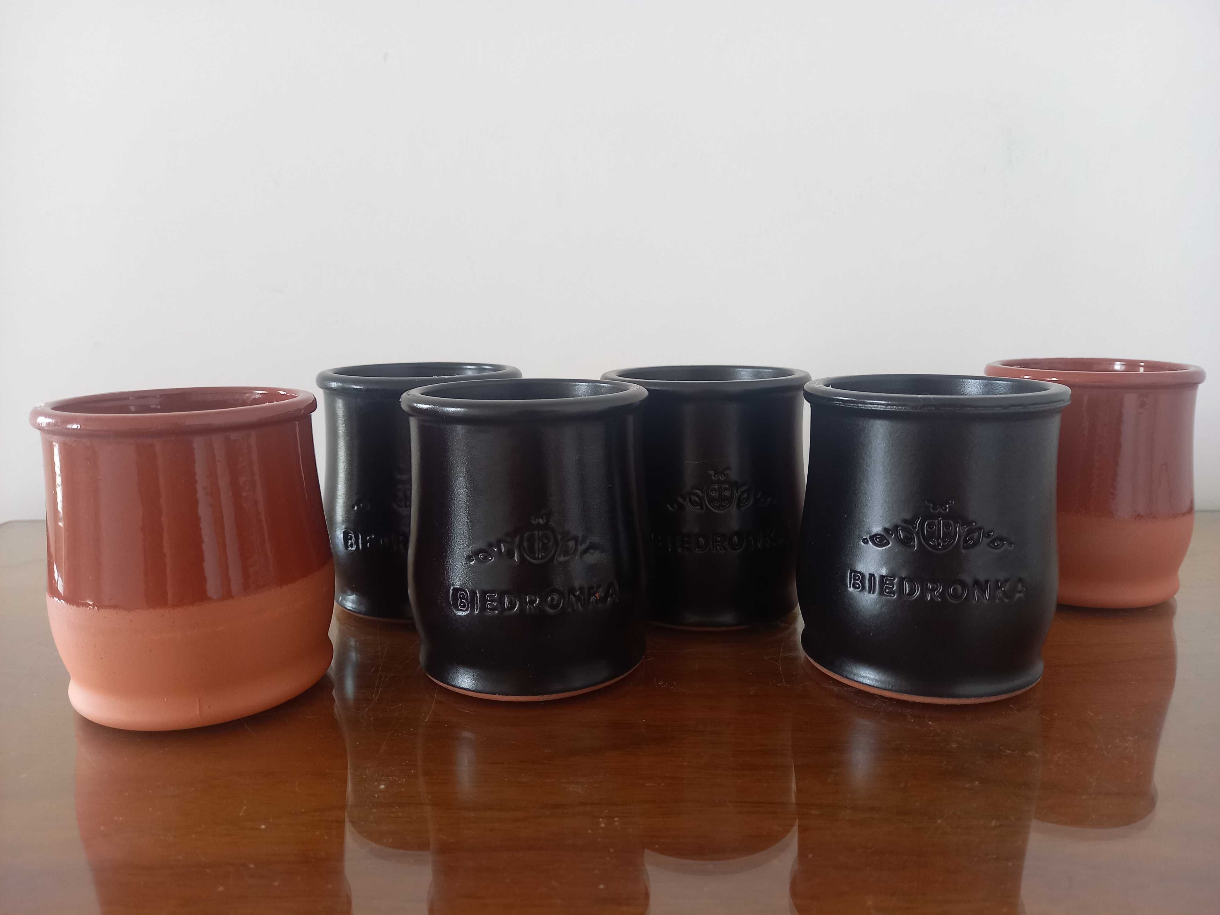 Ceramiczne kubeczki do grzanego wina