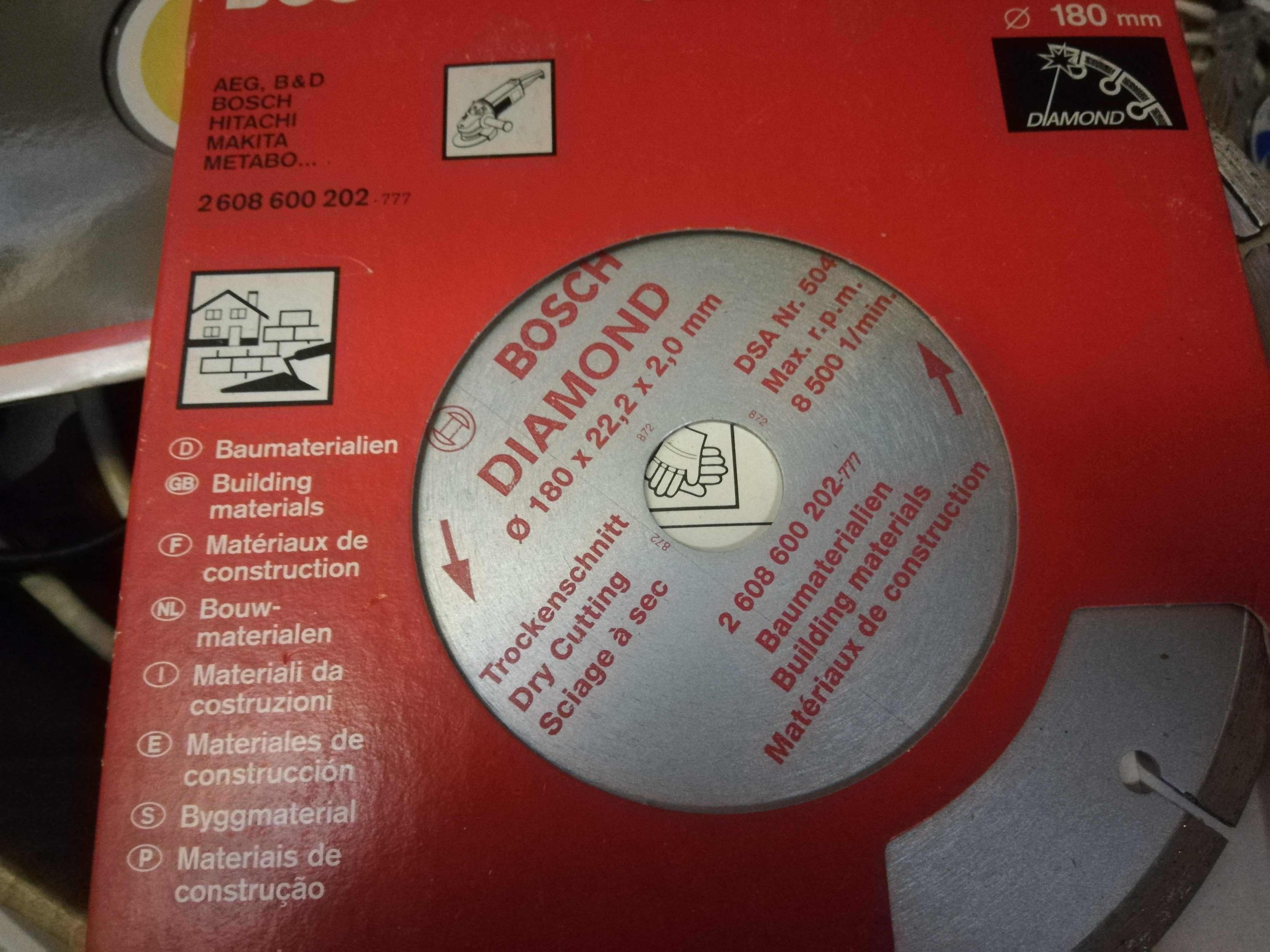 Tarcza diamentowa segmentowa Bosch 180 cm