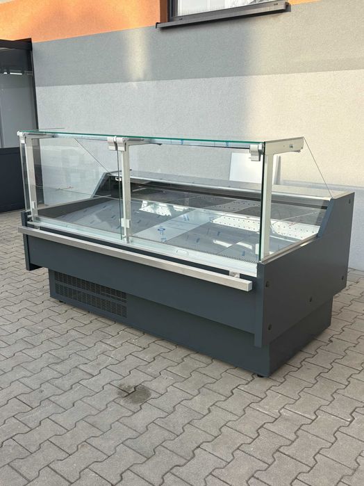 Lada chłodnicza 2025r NOWA szyby na siłownikach lada chłodnicza