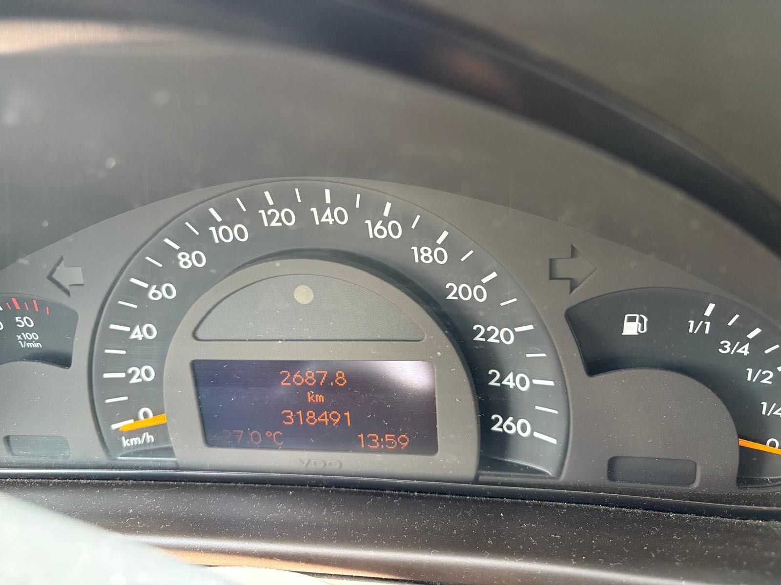 Mercedes-Benz C200 CDI – Excelente Estado