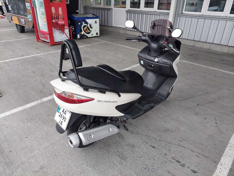 Продам макси-скутер Suzuki Burgman 125cc - 2008 год