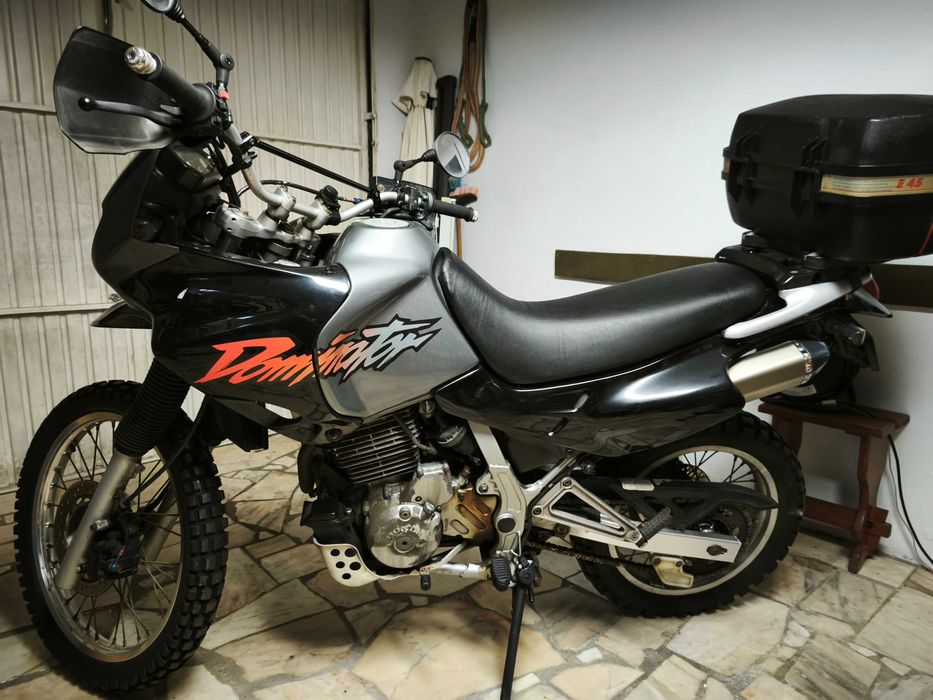 Honda NX 650 Dominator