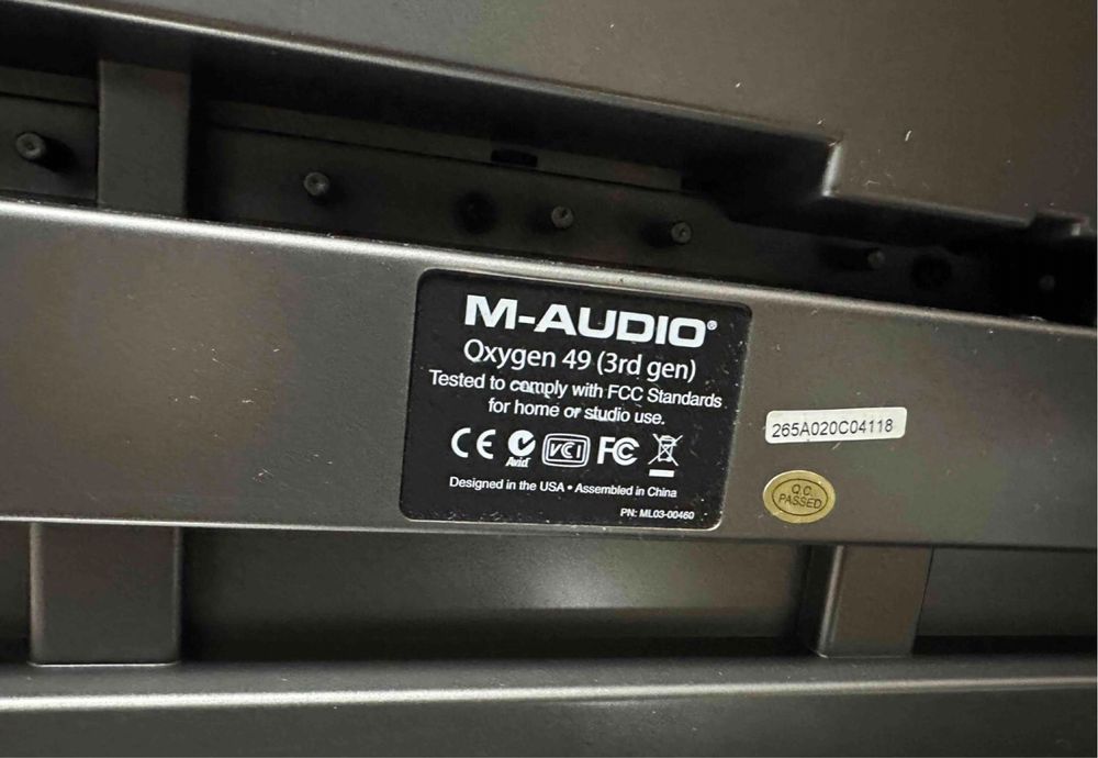 Синтизатор Midi M Audio