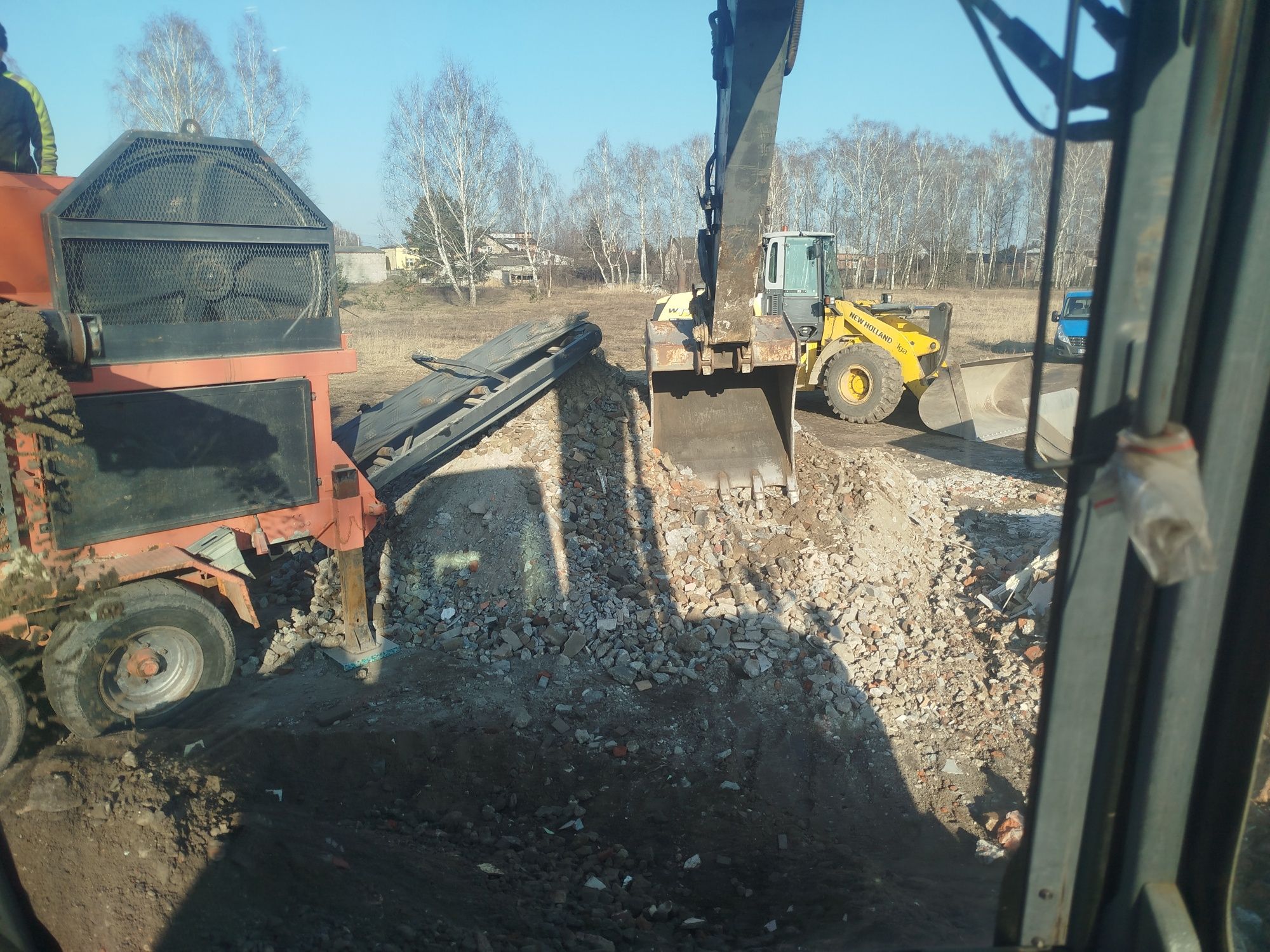 Usługi kruszarką szczękową kruszenie gruzu rozbiórki wynajem kruszarki
