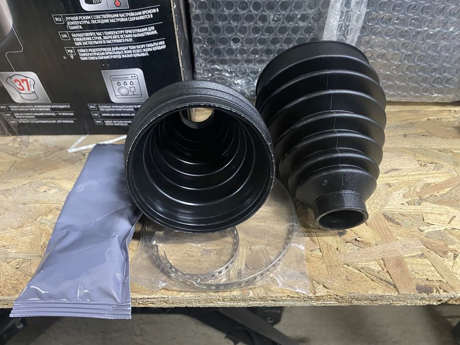 Наружный пыльник полуось Tesla Model 3 Model Y