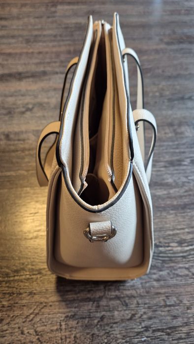 OCHNIK Torba damska skórkowa kremowa.