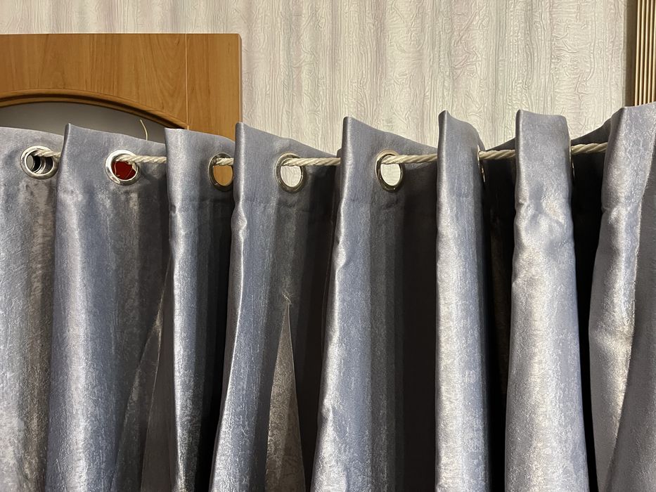 Сірі срібні штори розмір 5 м на 1,9 м - пошиті - 600 грн за 5 метрів