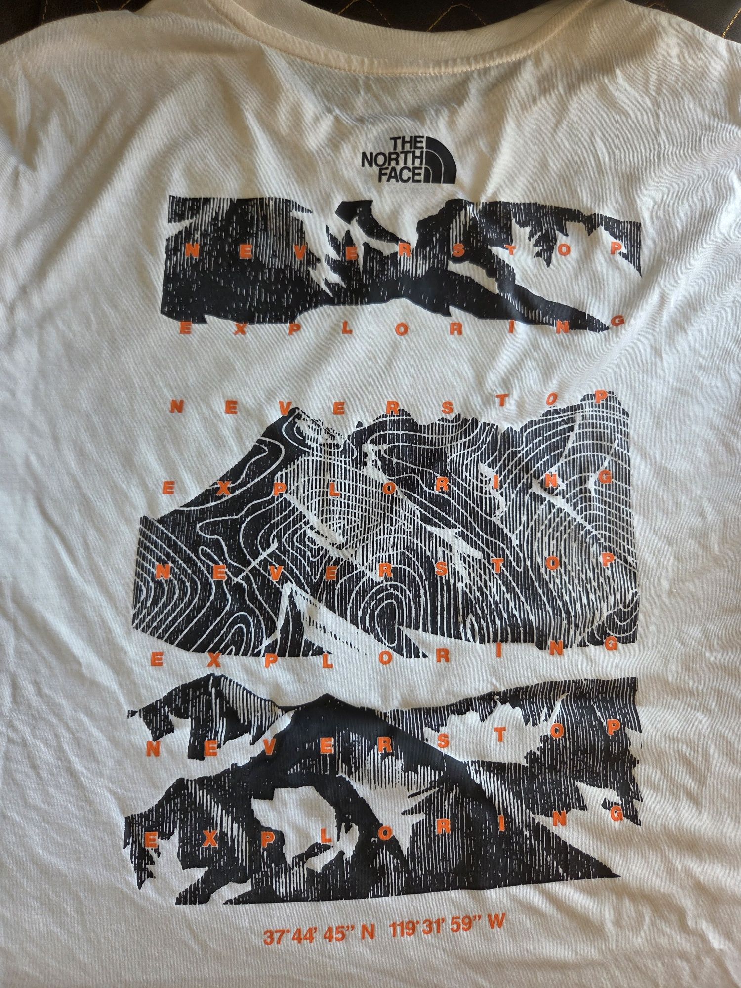 Koszulka the north face biało pomarańczowa rozmiar m