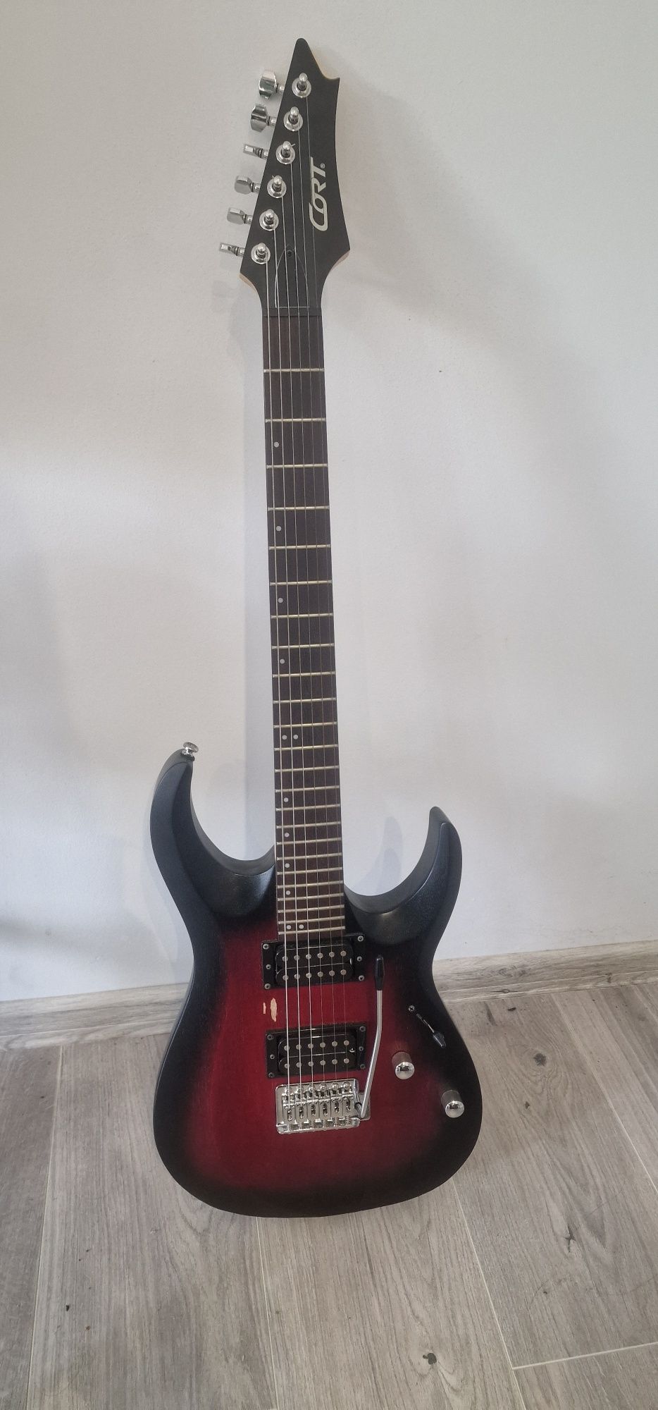 Gitara elektryczna Cort x100