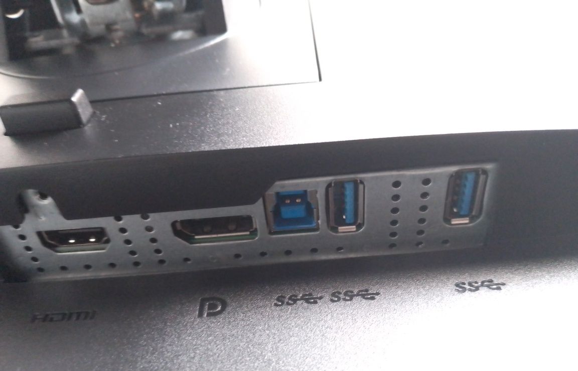 Монитор DELL P2418D
