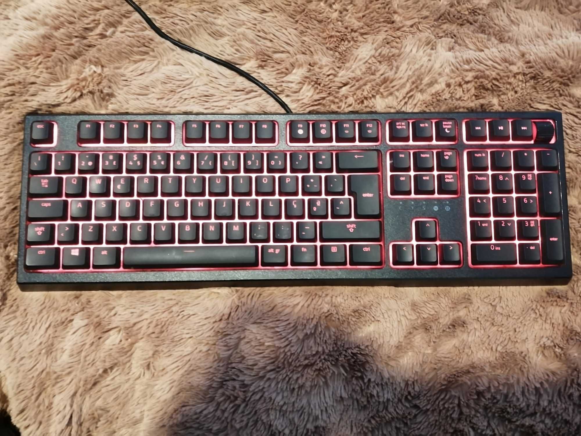 Teclado Razer Ornata V2 - Preto