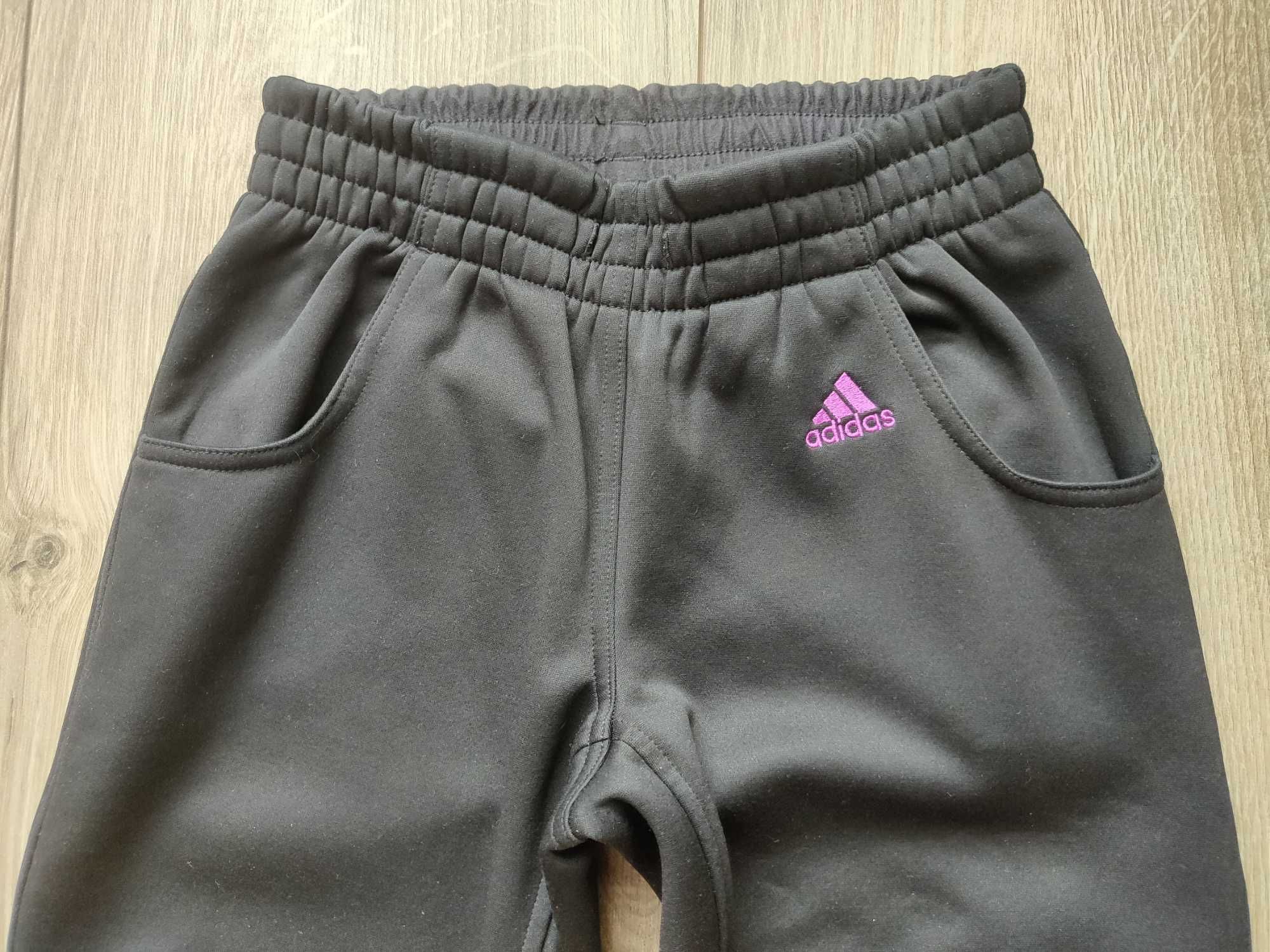 Утепленные брюки унисекс Adidas Climawarm XS р.40-42 черные