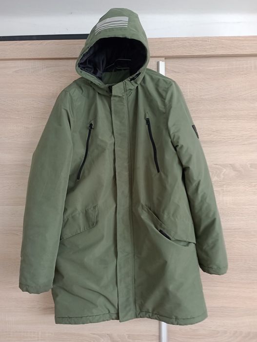 Dłuższa kurtka dla chłopca rozm 170