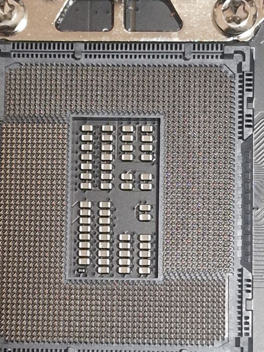 Материнська плата MSI PRO B760-p WIFI DDR4