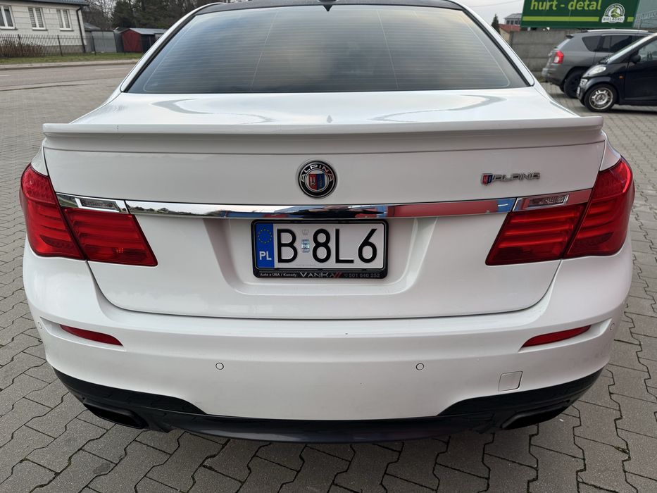 BMW 750 B7 vat23% . Cena brutto