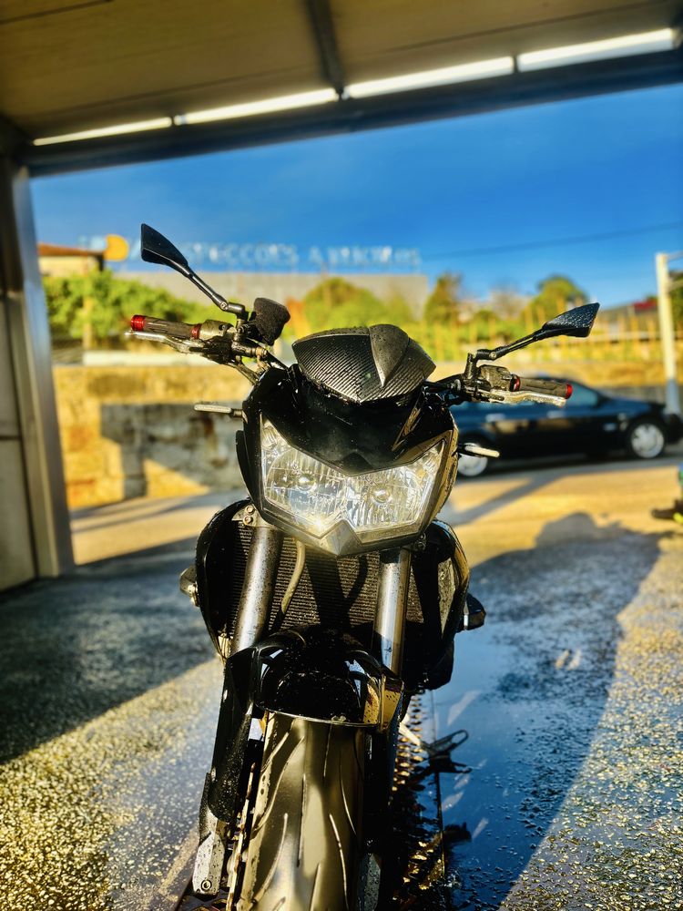 Kawasaki Z750 carta A2 35kw