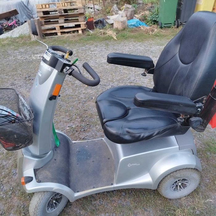 Skuter meyra  cytyliner 415 inwalidzki na części mało używane