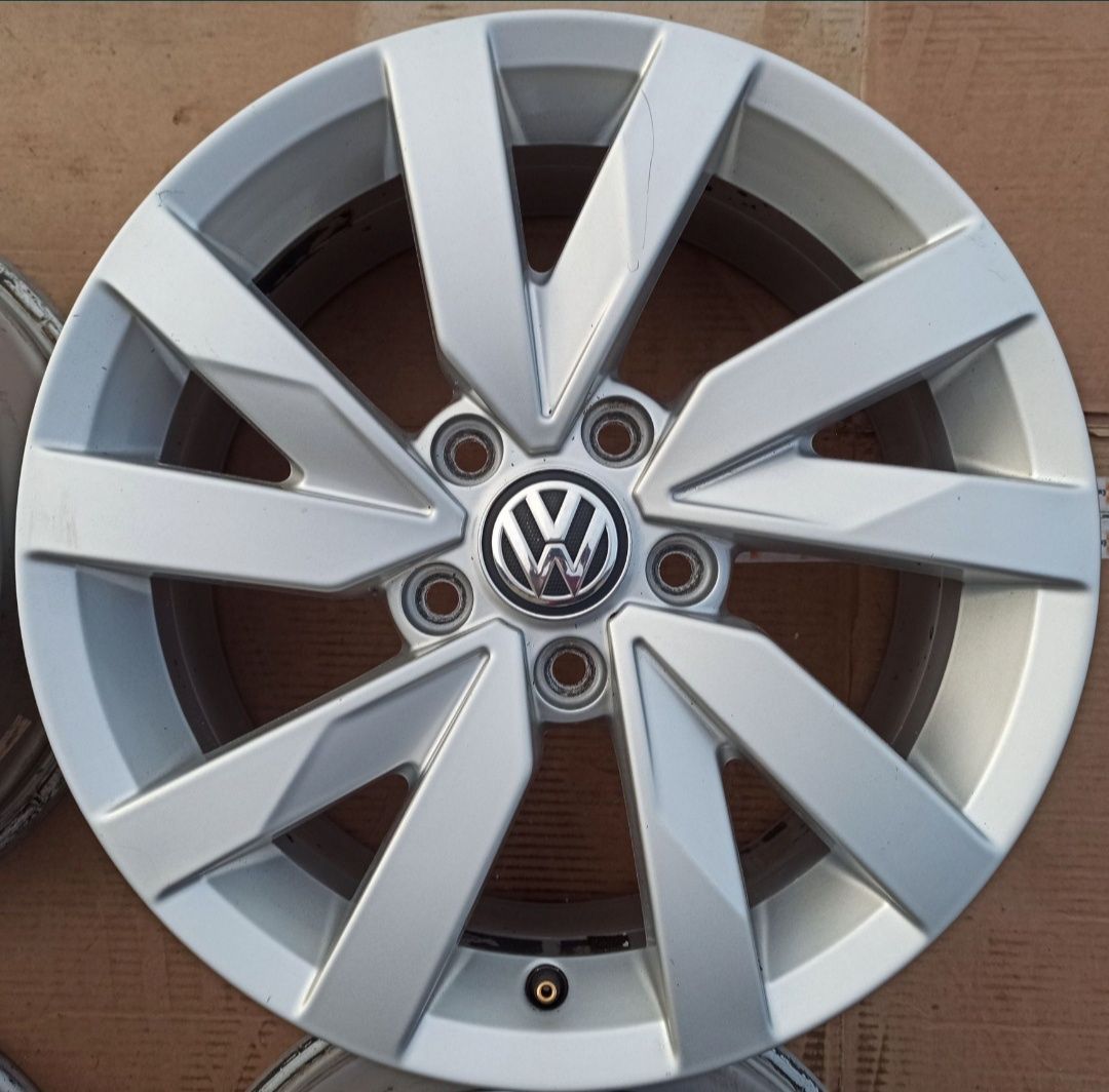 Felgi Oryginał VW Passat B8 Sharan Touran Caddy 6,5x17 ET41 5x112 3G0