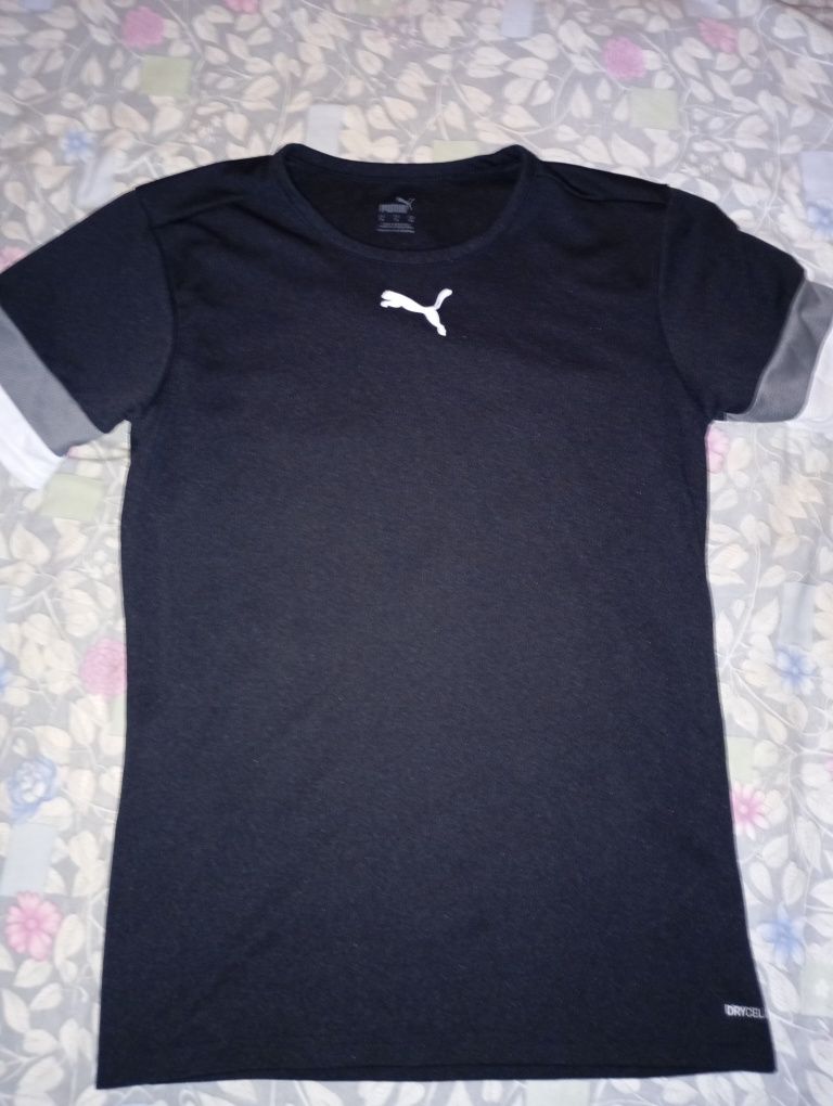 T-shirt Puma desportiva
