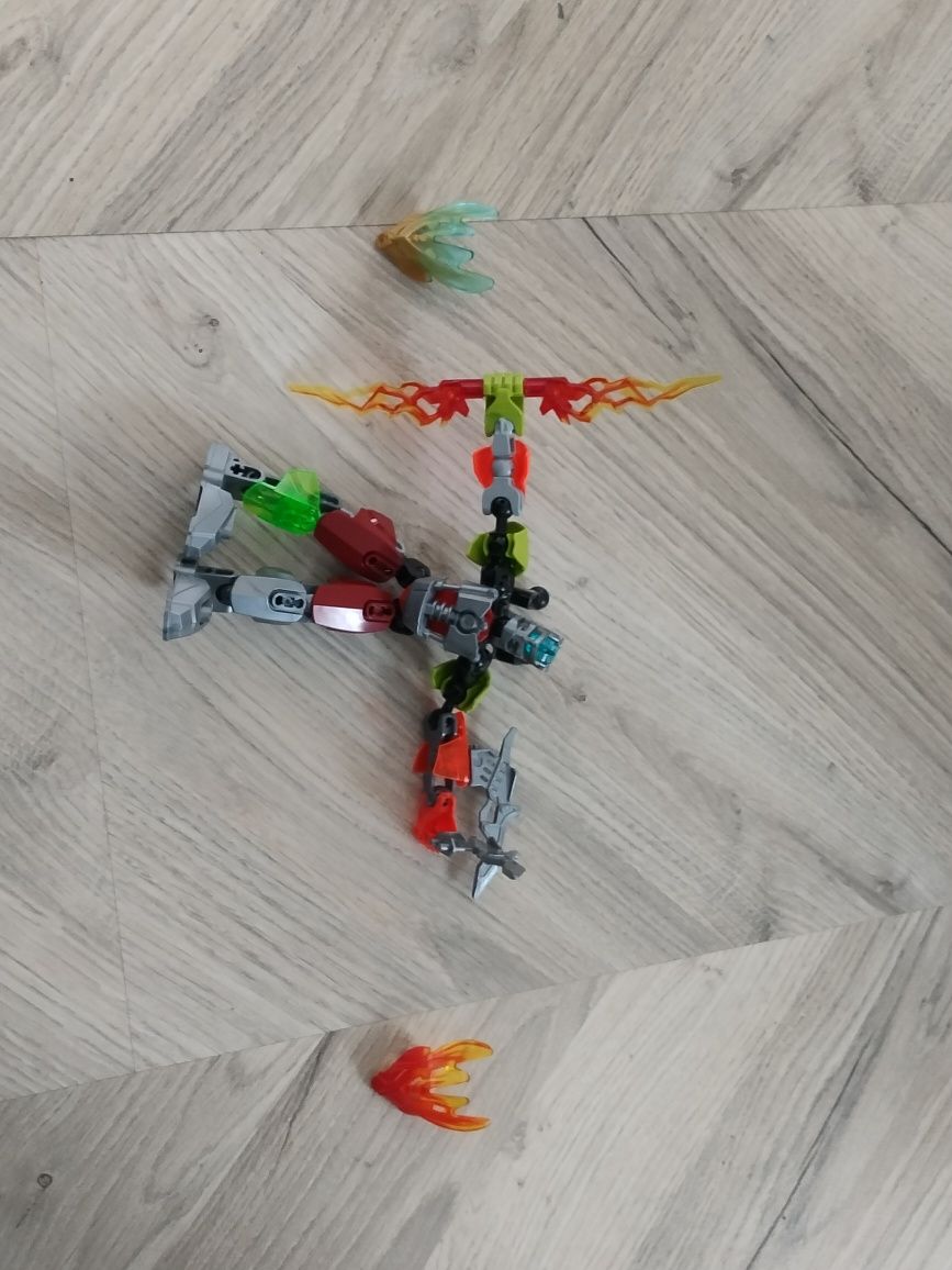Robot z klocków LEGO