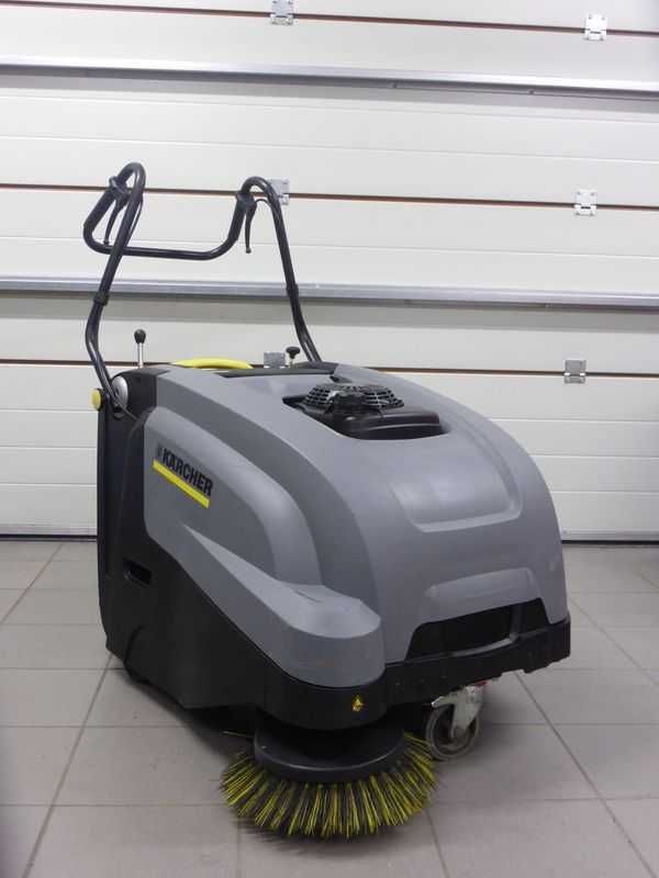 Zamiatarka KARCHER KM 75/40 W G -Honda -Super stan