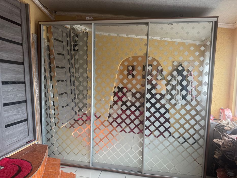 Продаж шафи-купе