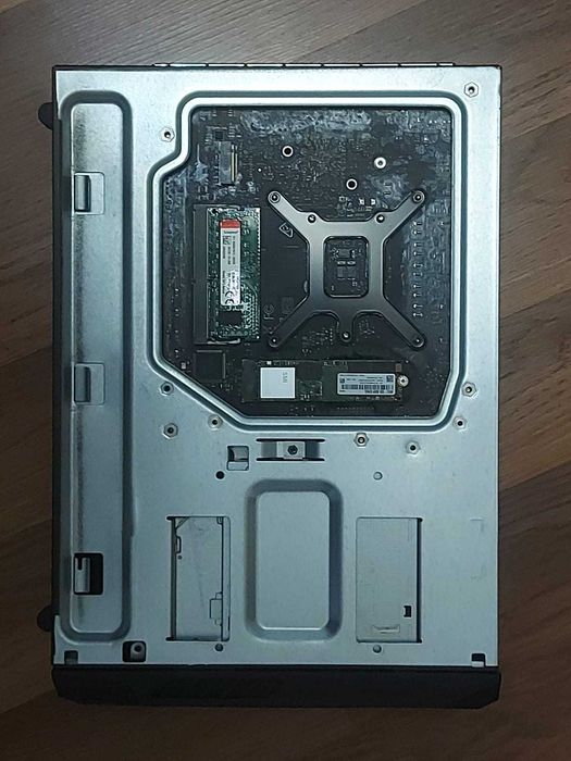 MSI Nightblade MIB VR7RC-243EU i5-7400 8GB RAM 128GB SSD 1TB GTX1060