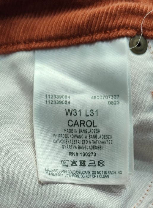 Wr) Lee Carol Oryginalne spodnie sztruksowe Roz.31/31