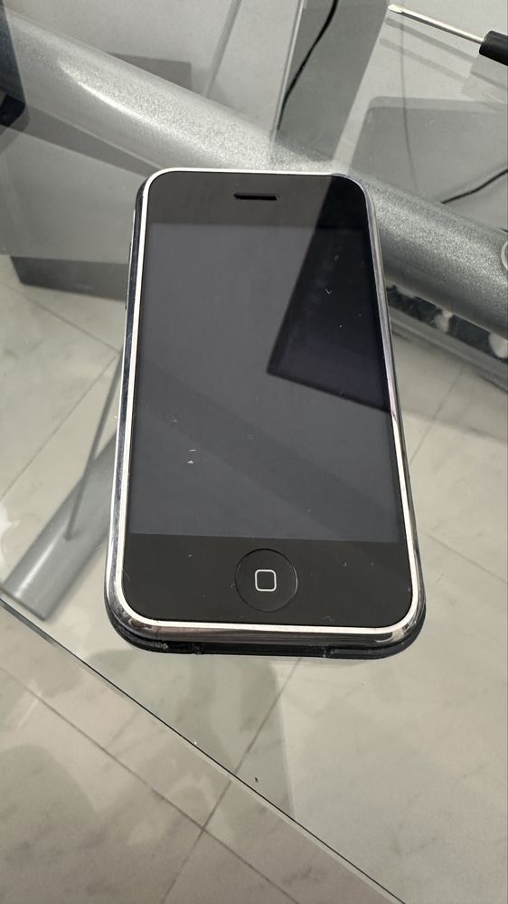 Apple iPhone 2G 8GB