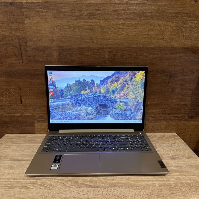 Ноутбук lenovo ideapad 15.6” i3-1115G4 / 8 ram / 256