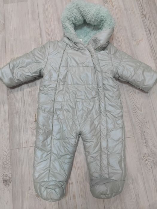 Комбінезон для дівчинки, або хлопчика