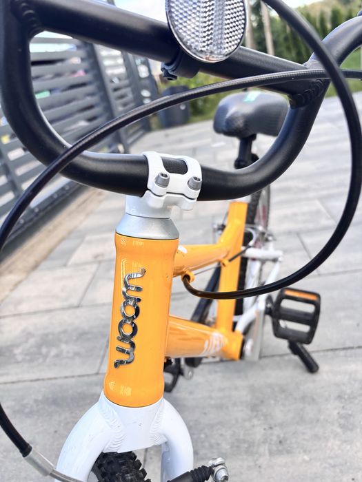 Woom 3 w kolorze żółtym z nozka