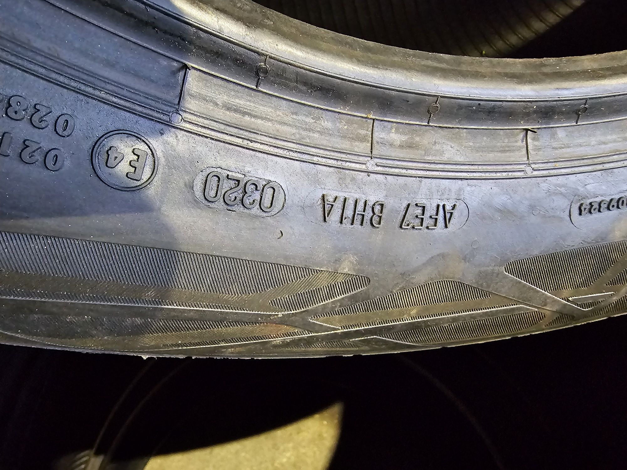 Opony Letnie Nowe-Demo R19 235/55-Continental