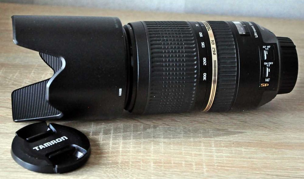 Teleobiektyw do Nikona -Tamron 70-300mm ze stabilizacją VC