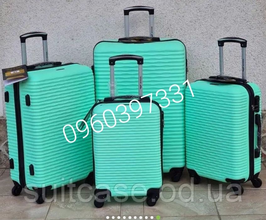 Новинка  чемодан валіза Wings  155 Poland  валіза