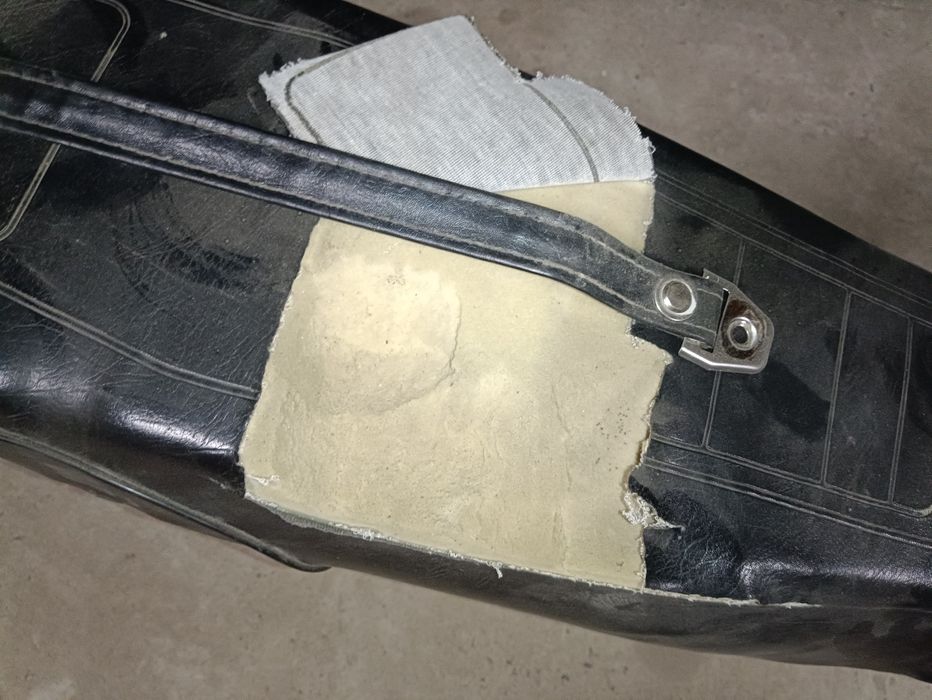 Сідіня на мотоцикл Viper zs125j/zs150j орігінал